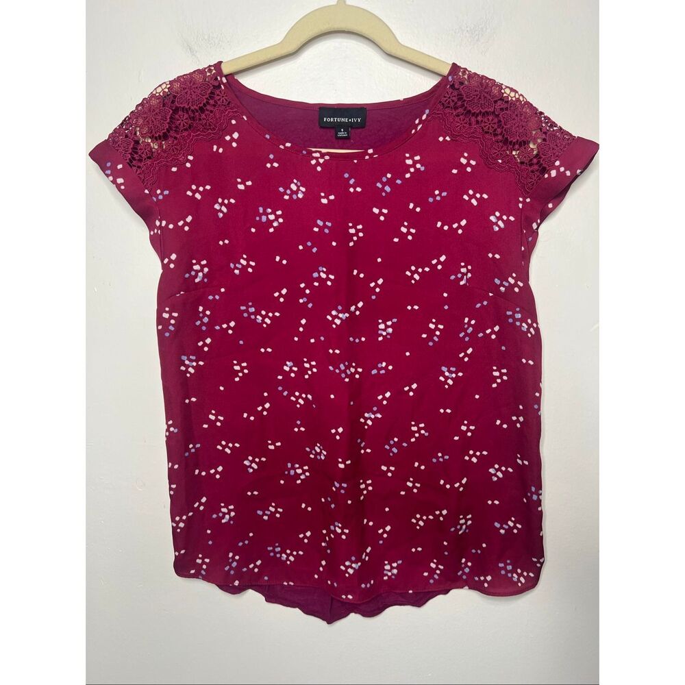 Fortune + Ivy Raspberry Pink Blue White Geometric Dots Lace Shoulders Blouse Top